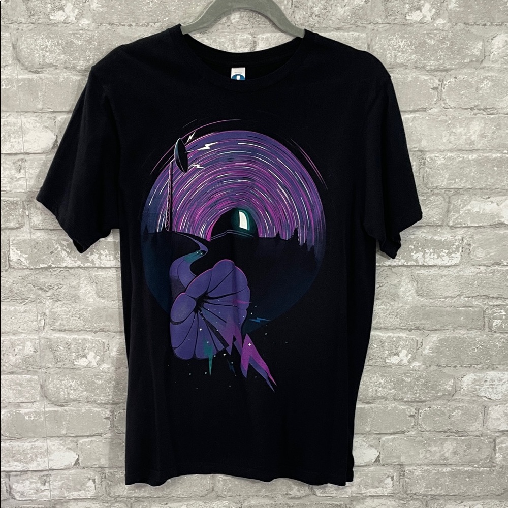 Shirt Woot Vinyl Skies Black T-Shirt with Purple Graphic